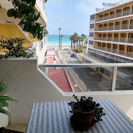 Urbanizacion Bahia Mar Con Piscina Apartman Peñíscola Kültér fotó